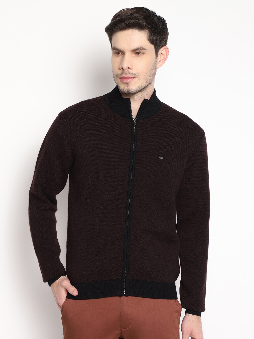 

Blackberrys Men Burgundy Solid Pure Wool Cardigan Sweater