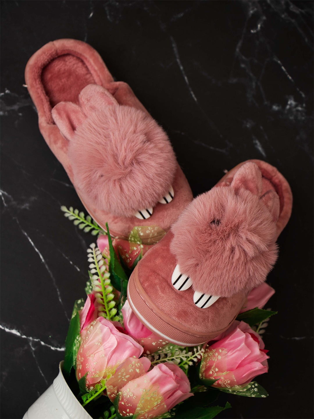 

Brauch Women Pink Embellished Room Slippers