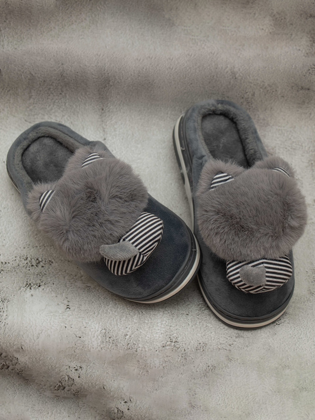 

Brauch Women Grey Embellished Room Slippers