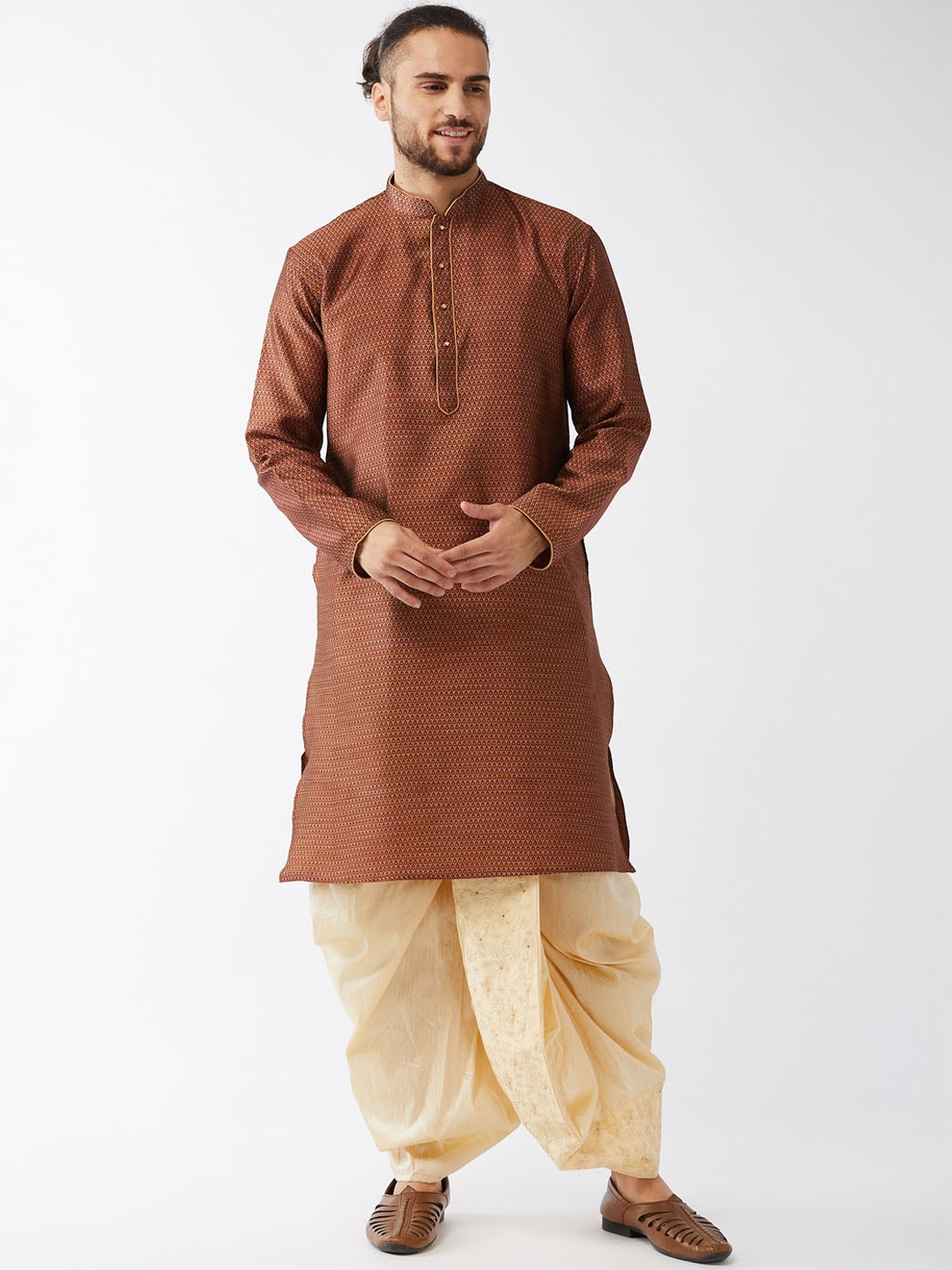 

VASTRAMAY Men Maroon & Gold Kurta with Dhoti Pants