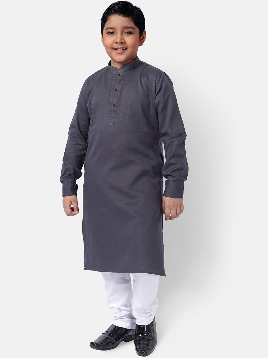 

NAMASKAR Boys Solid Cotton Kurta with Churidar, Grey