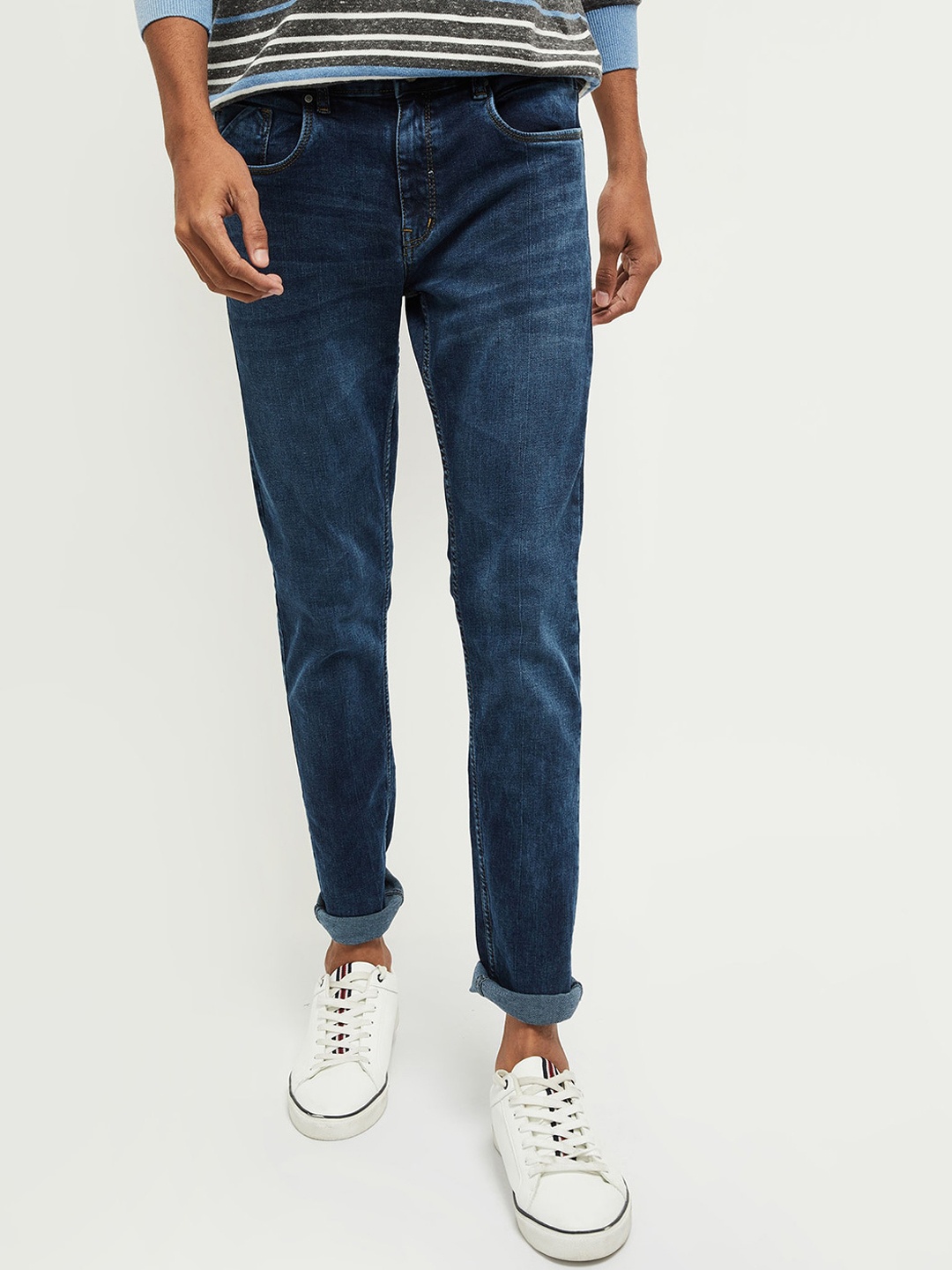 

max Men Blue Skinny Fit Light Fade Jeans