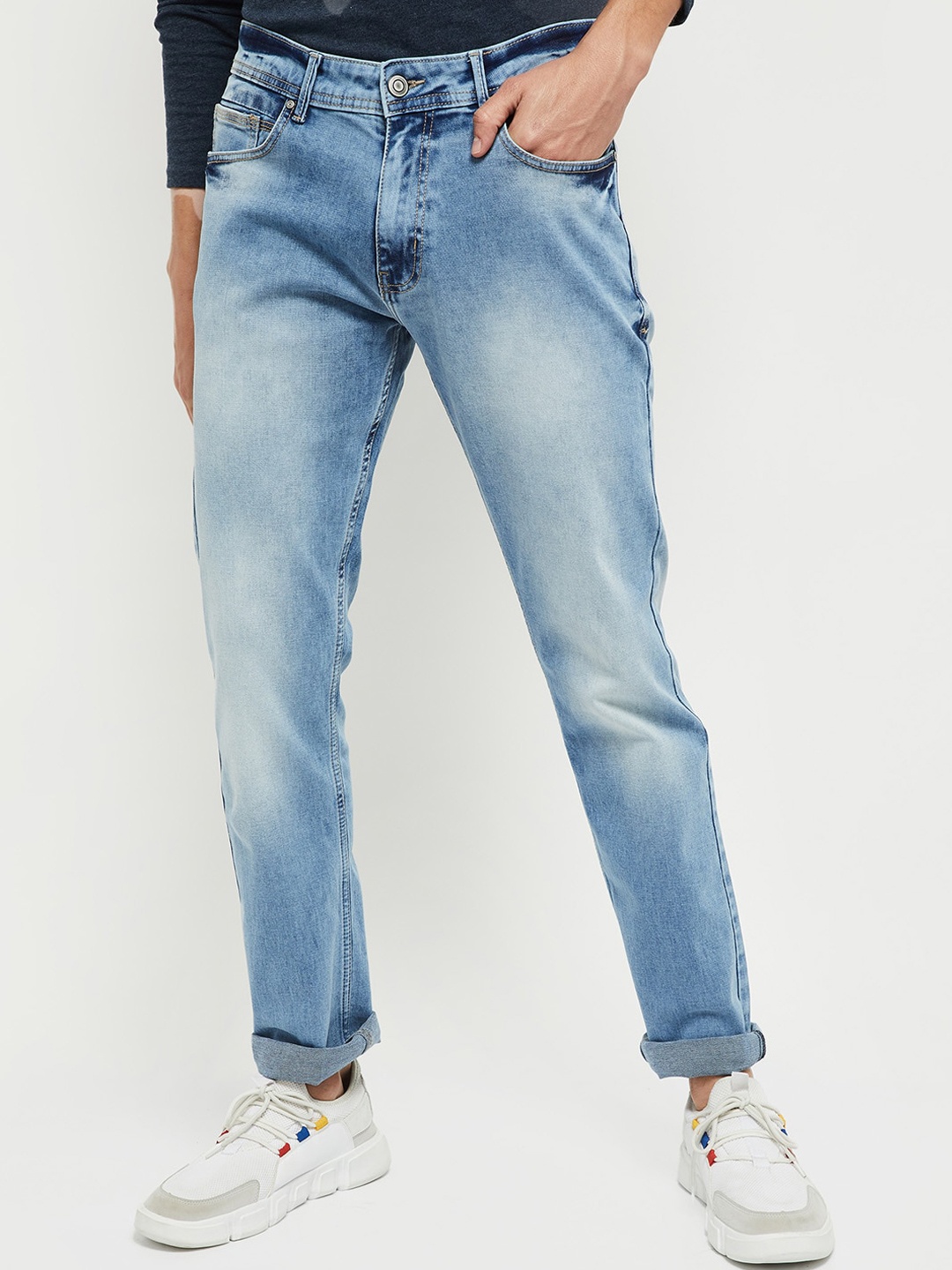 

max Men Blue Slim Fit Heavy Fade Jeans