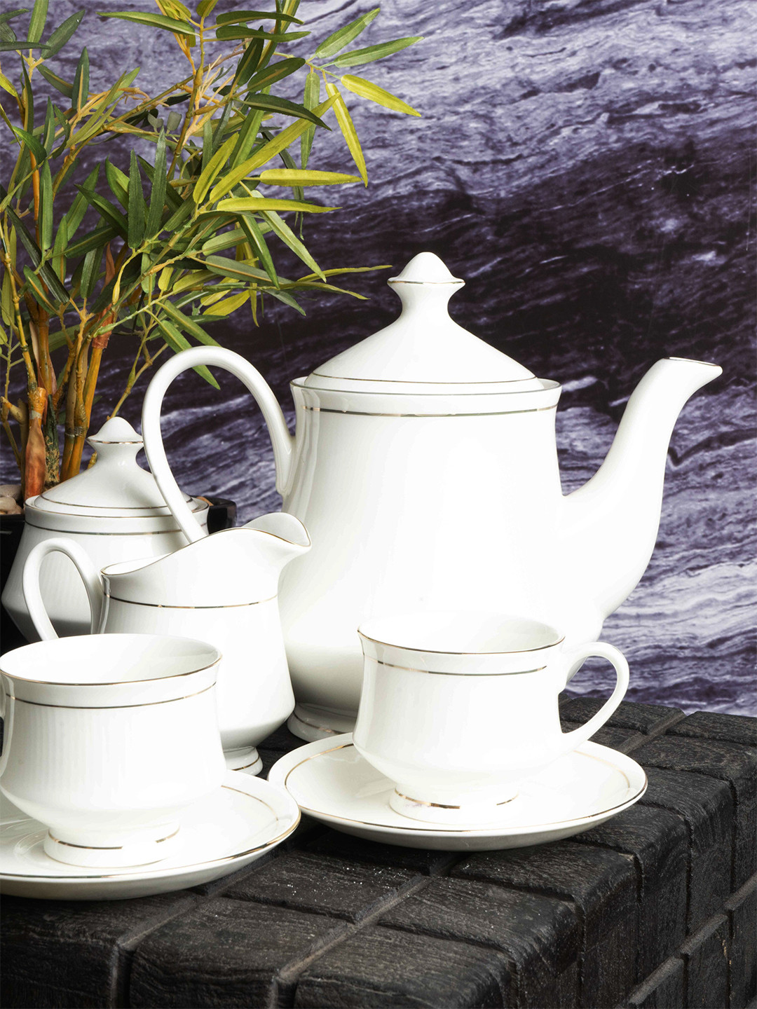 

SONAKI Set Of 15 White & Gold-Toned Solid Bone China Glossy Kettle Set