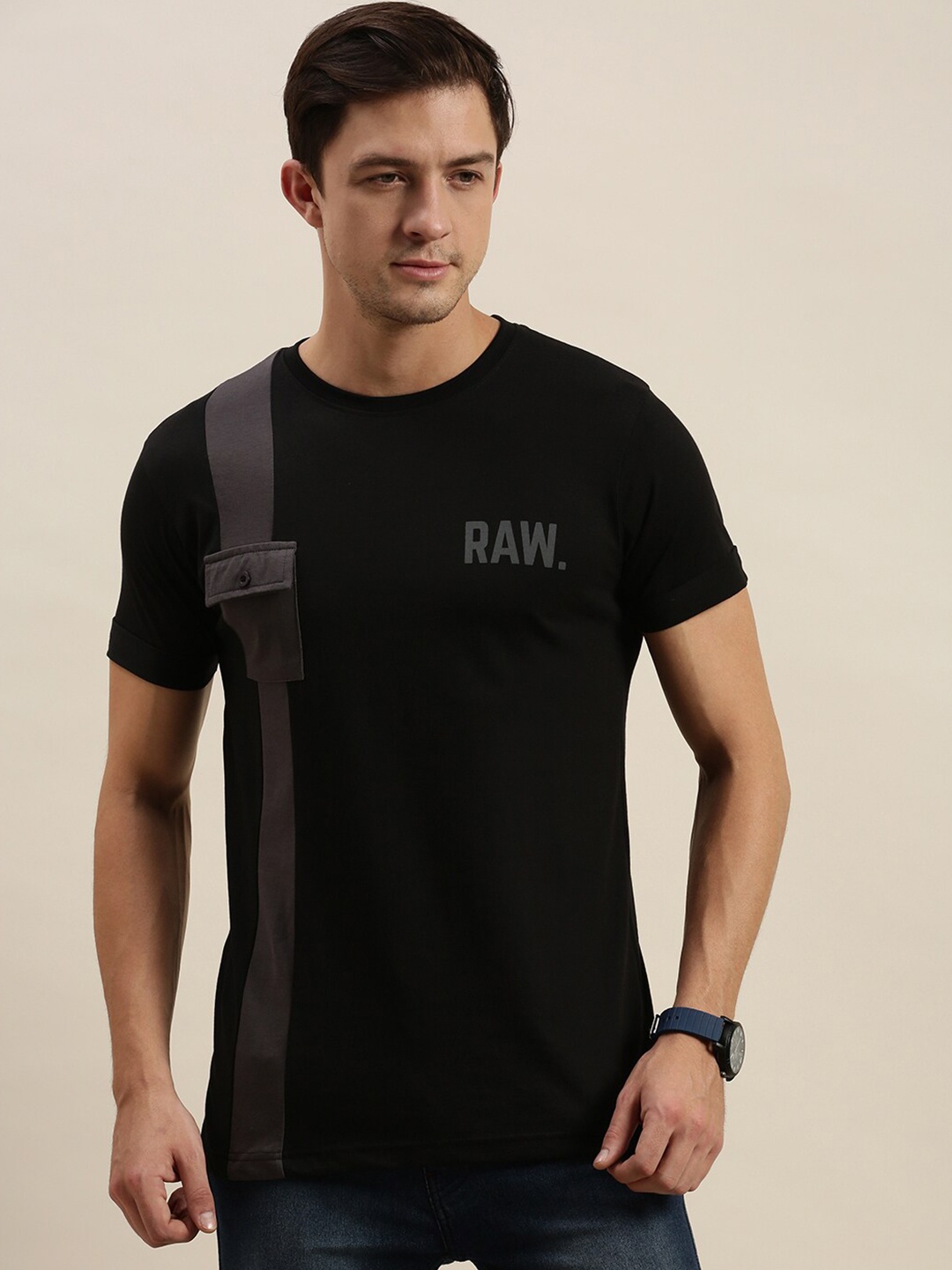 

Difference of Opinion Men Black Typography Pockets T-shirt