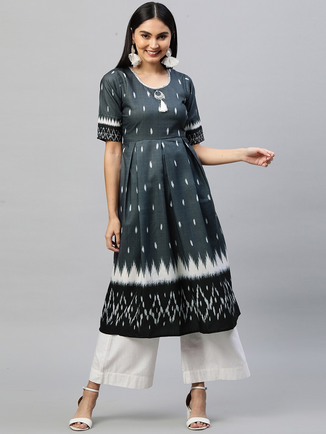 

FASHOR Women Grey Printed Anarkali Kurta