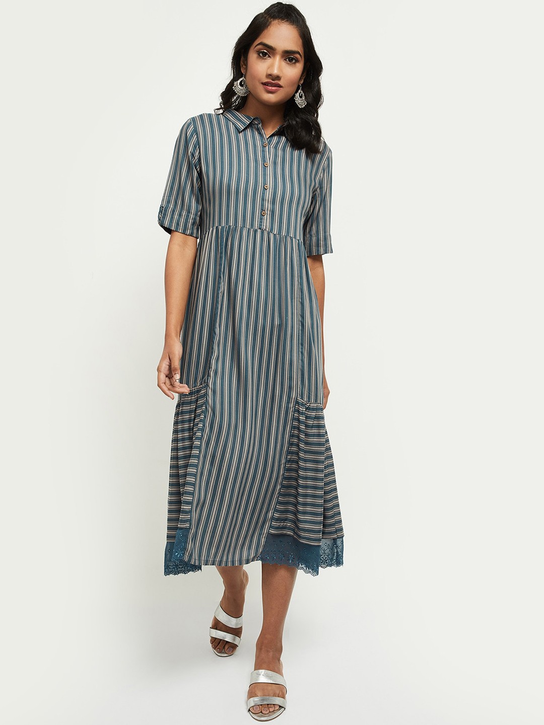 

max Blue & Off White Striped A-Line Midi Dress
