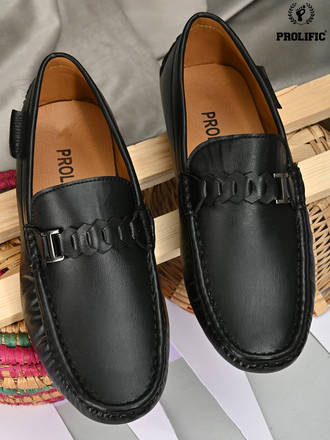 

Prolific Men Black Textured Driving Shoes