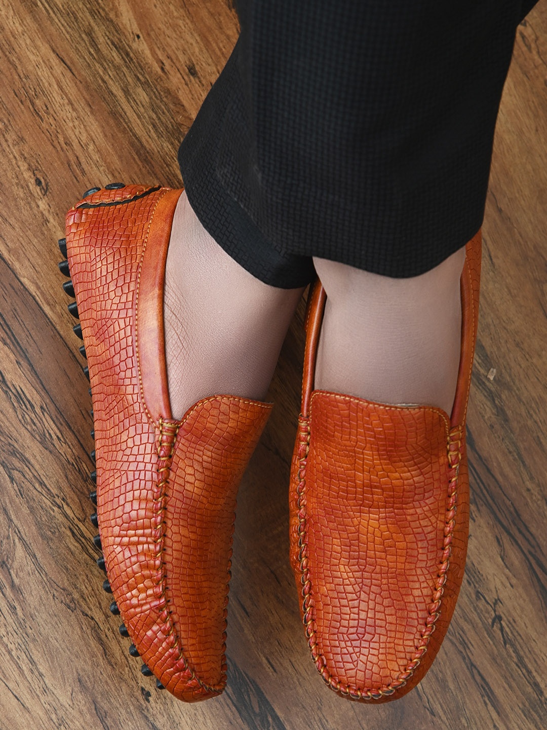 

Prolific Men Tan Textured Loafers