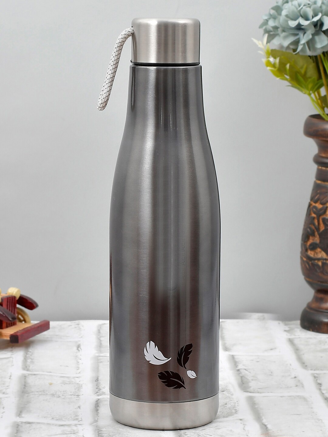 

Kuber Industries Grey Solid Smart Vaccum Stainless Steel Flask