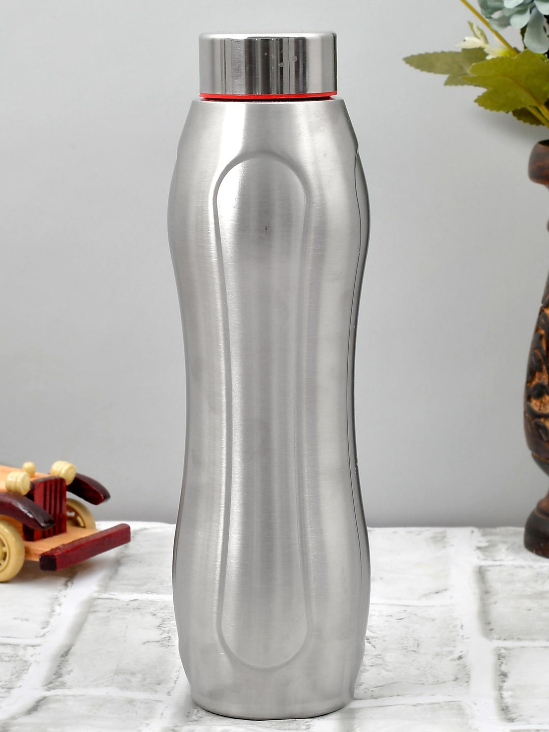 

Kuber Industries Silver-Toned Solid Stainless Steel Water Bottle