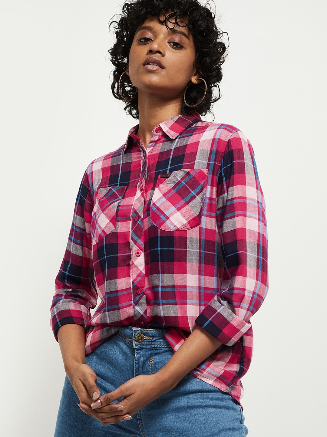 

max Women Blue Tartan Checks Opaque Checked Casual Shirt