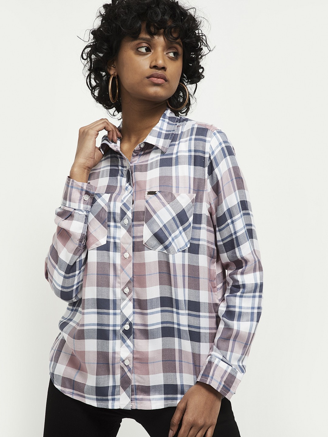 

max Women Grey Tartan Checks Opaque Checked Casual Shirt
