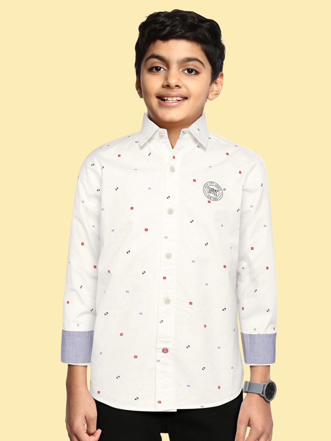 

RUFF Boys White Slim Fit Opaque Printed Casual Shirt