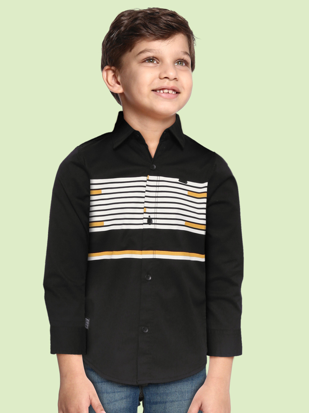 

RUFF Boys Black Slim Fit Horizontal Stripes Opaque Striped Casual Shirt