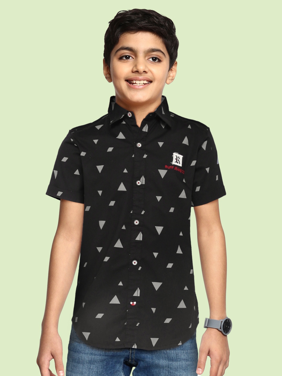 

RUFF Boys Black Slim Fit Opaque Printed Casual Shirt
