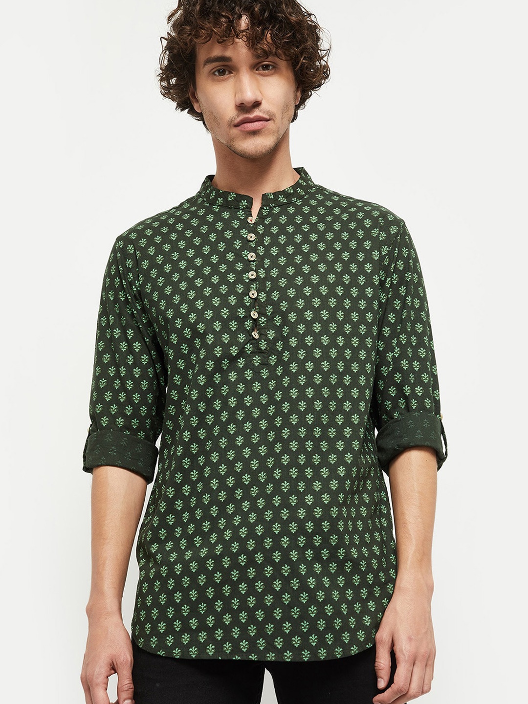 

max Men Cotton Green Floral Printed Kurta