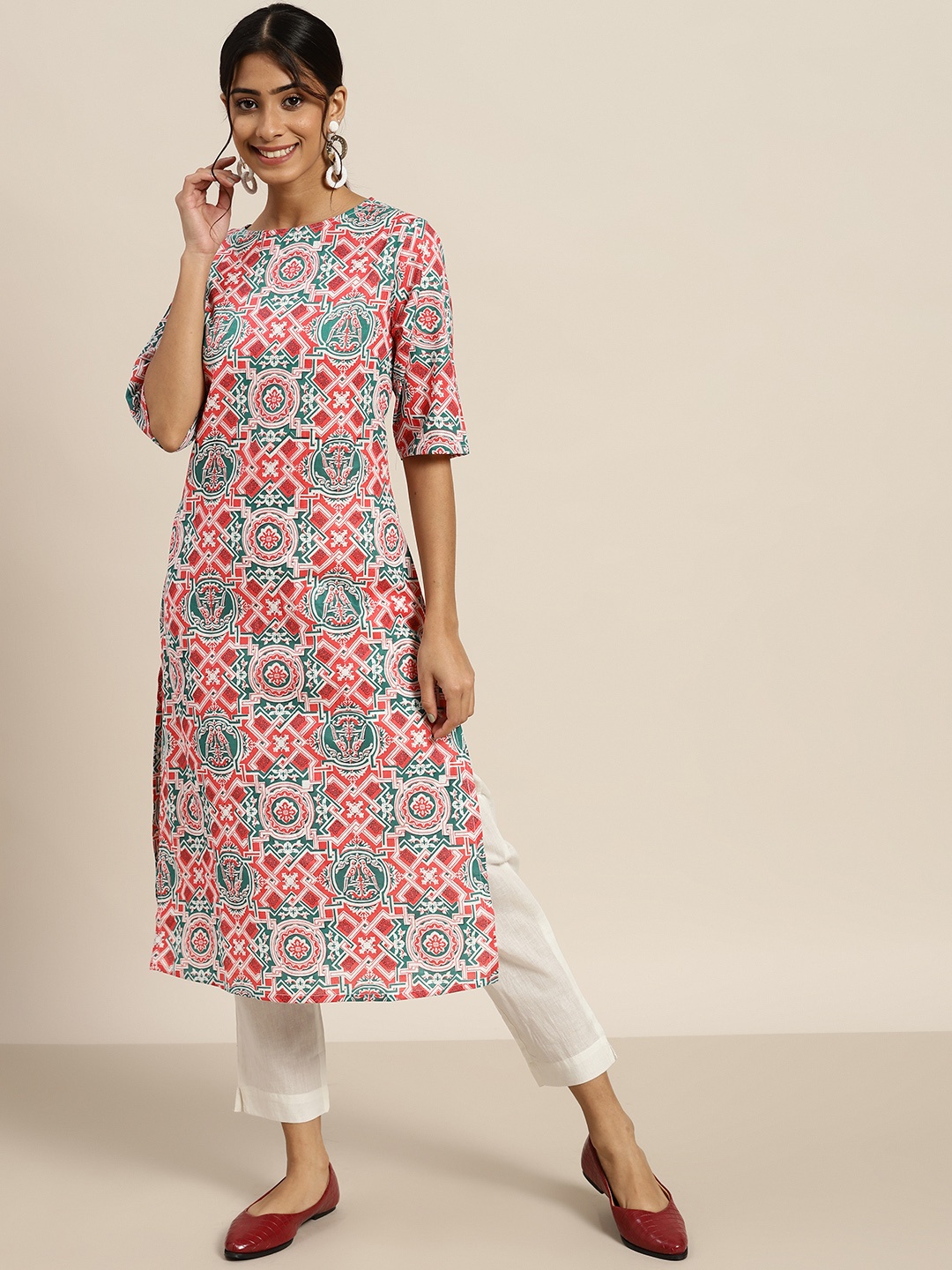 

Sangria Women Coral Red & Green Pure Cotton Ethnic Motifs Printed Kurta with Trousers