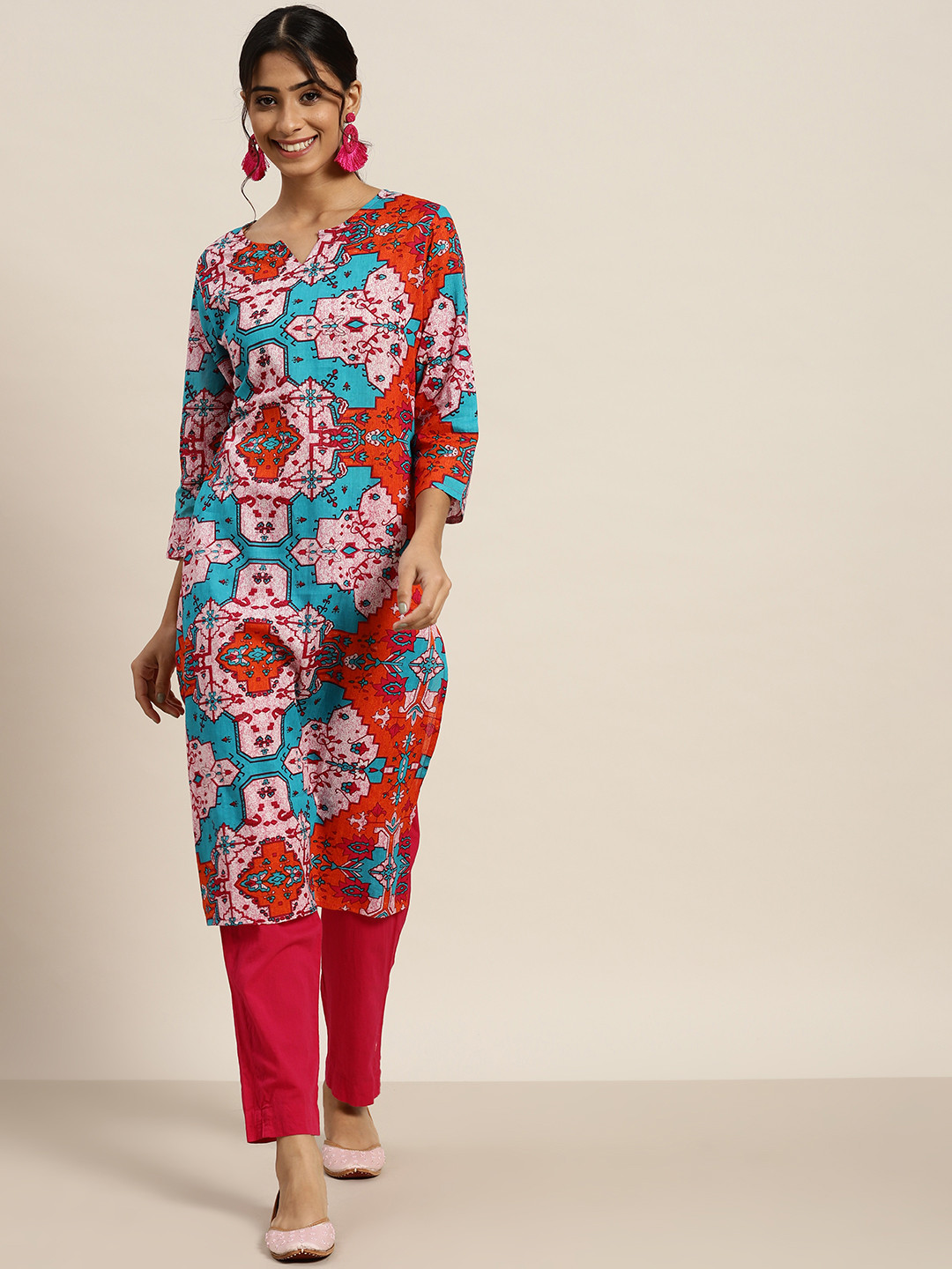 

Sangria Women Blue & Pink Pure Cotton Ethnic Print Straight Kurta