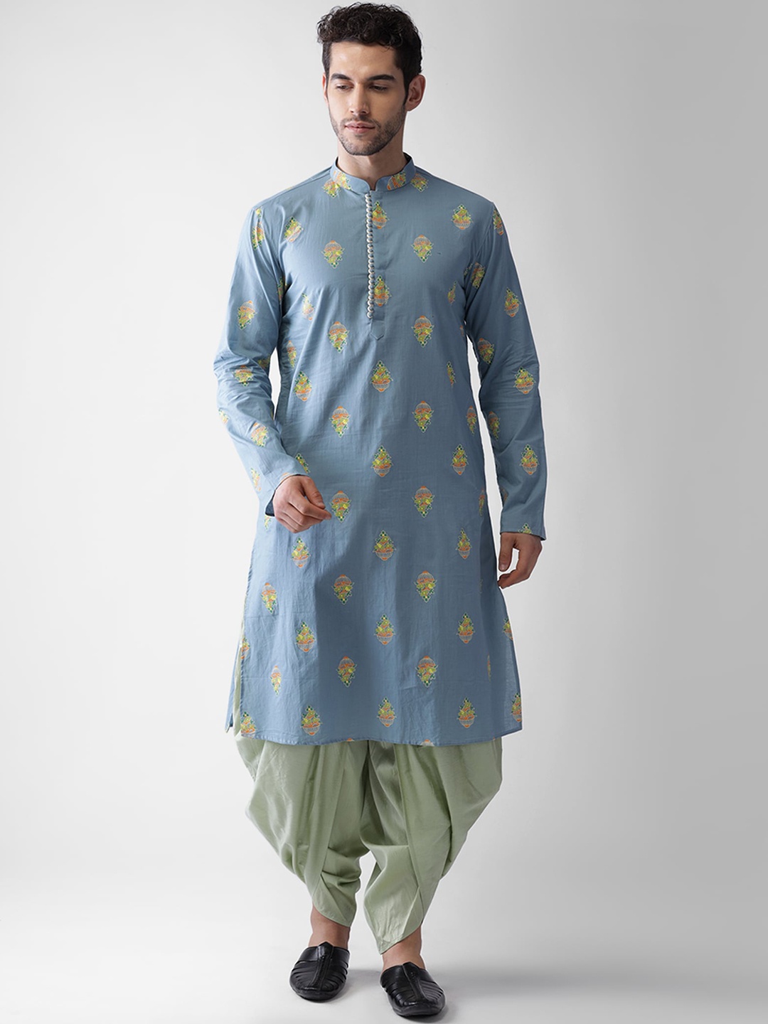 

Vartah Men Blue Ethnic Motifs Printed Regular Kurta with Patiala