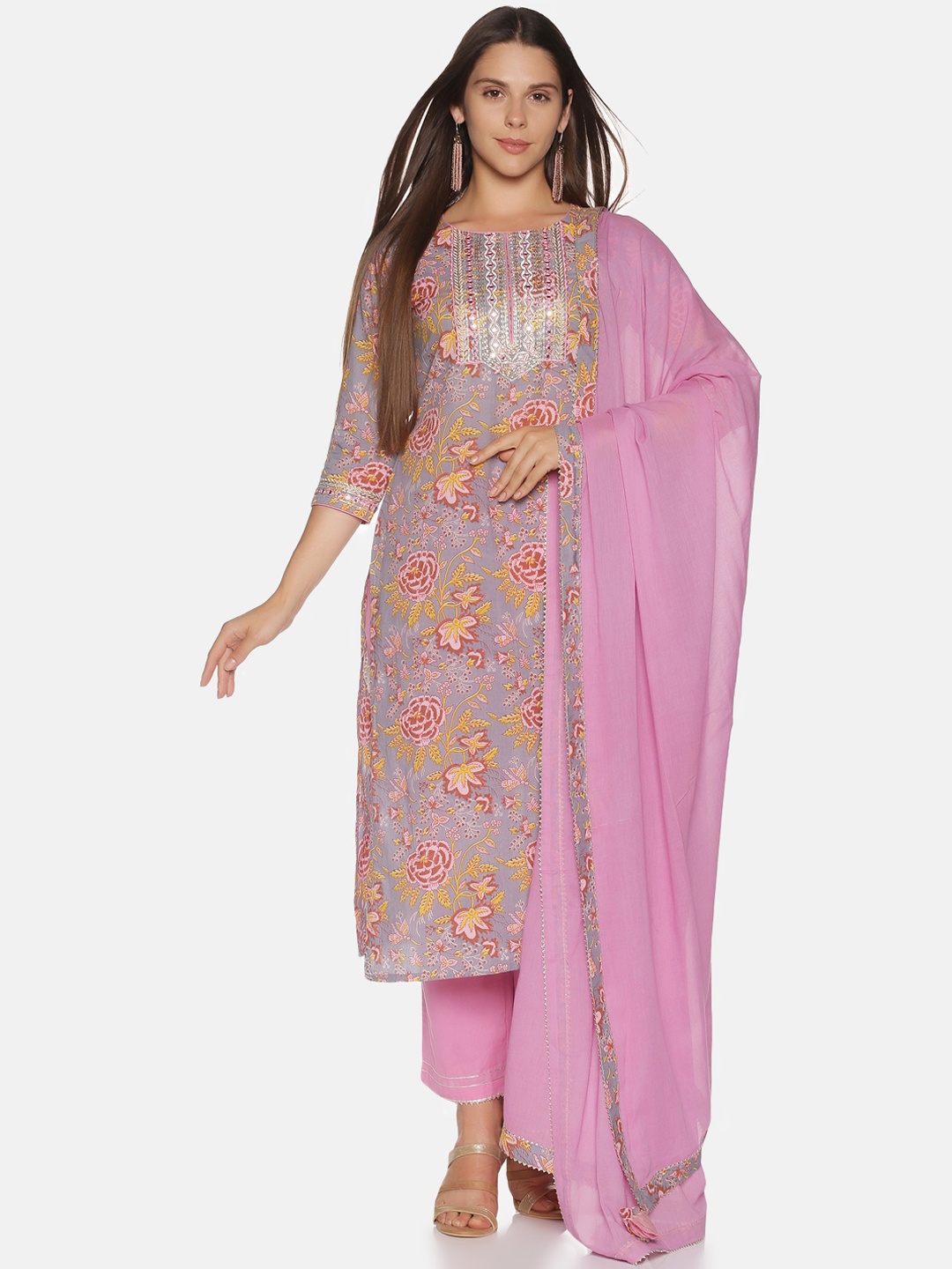 

Palakh Women Grey & Pink Floral Printed Pure Cotton Kurta with Trousers & Dupatta