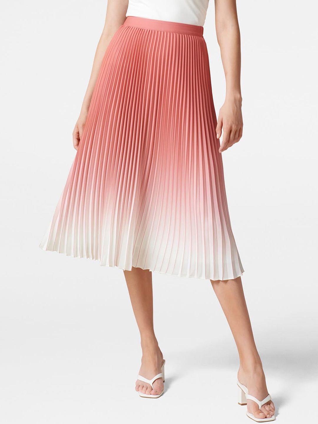 

Forever New Women Pink & White Accordion Pleated Ombre Flared Midi Skirt