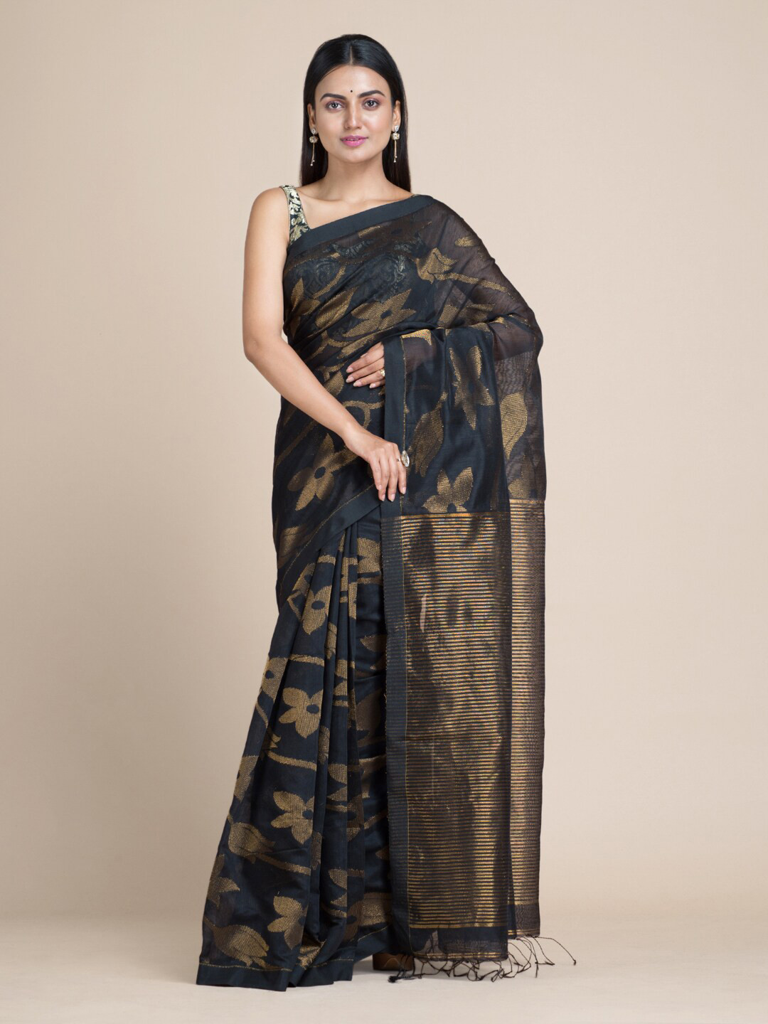 

Mitera Black & Gold-Toned Woven Design Zari Silk Cotton Saree