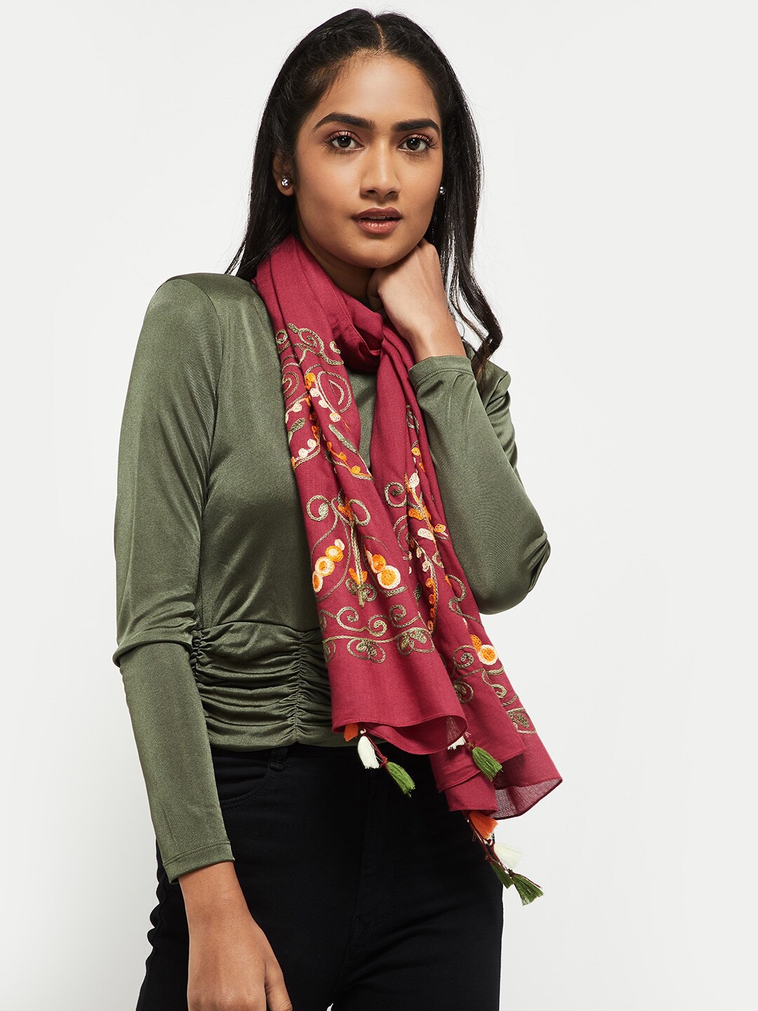 

max Women Maroon Embroidered Scarf