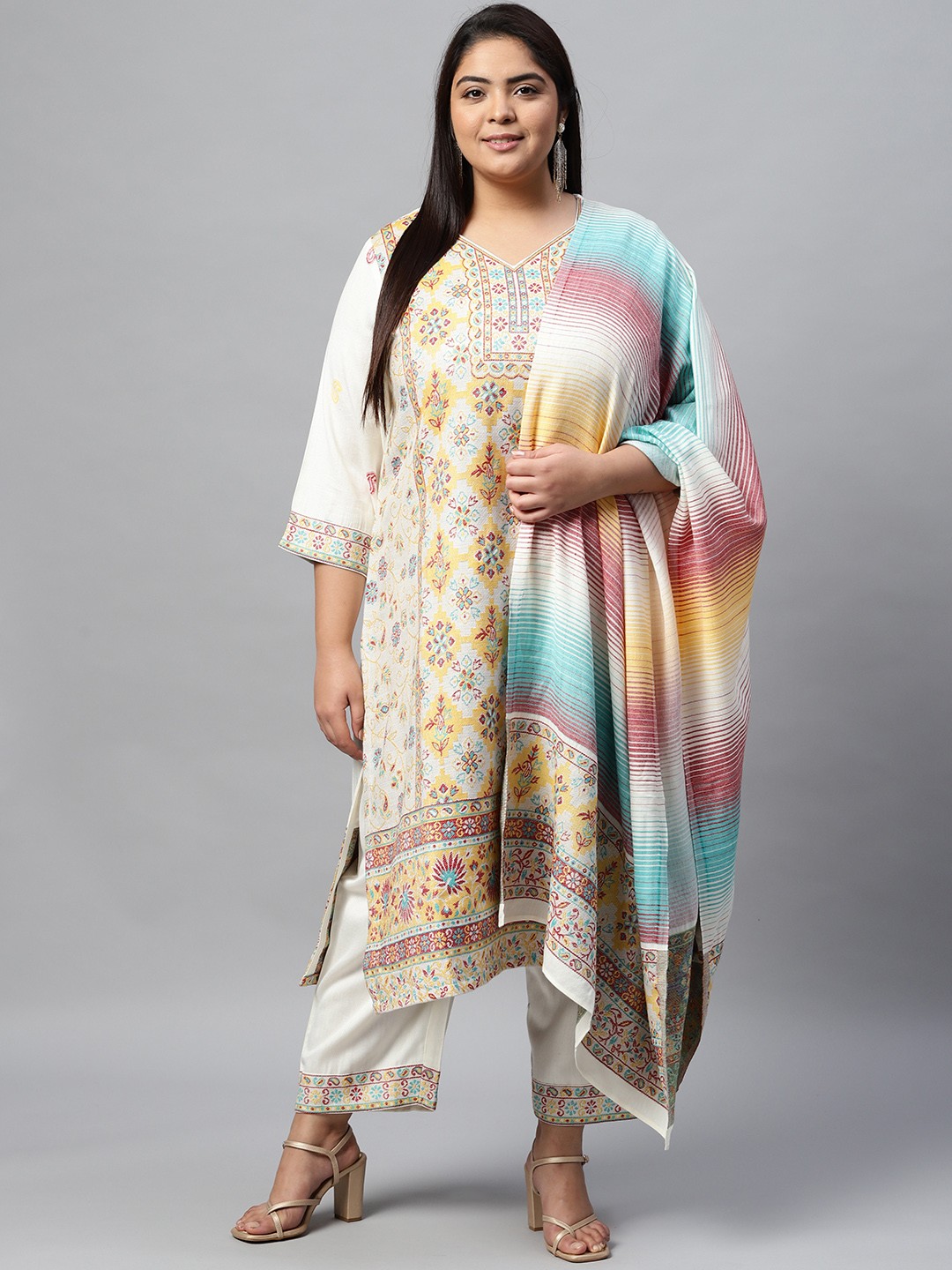 

Rangriti Women Cream-Coloured Ethnic Motifs Regular Kurta with Palazzos & With Dupatta