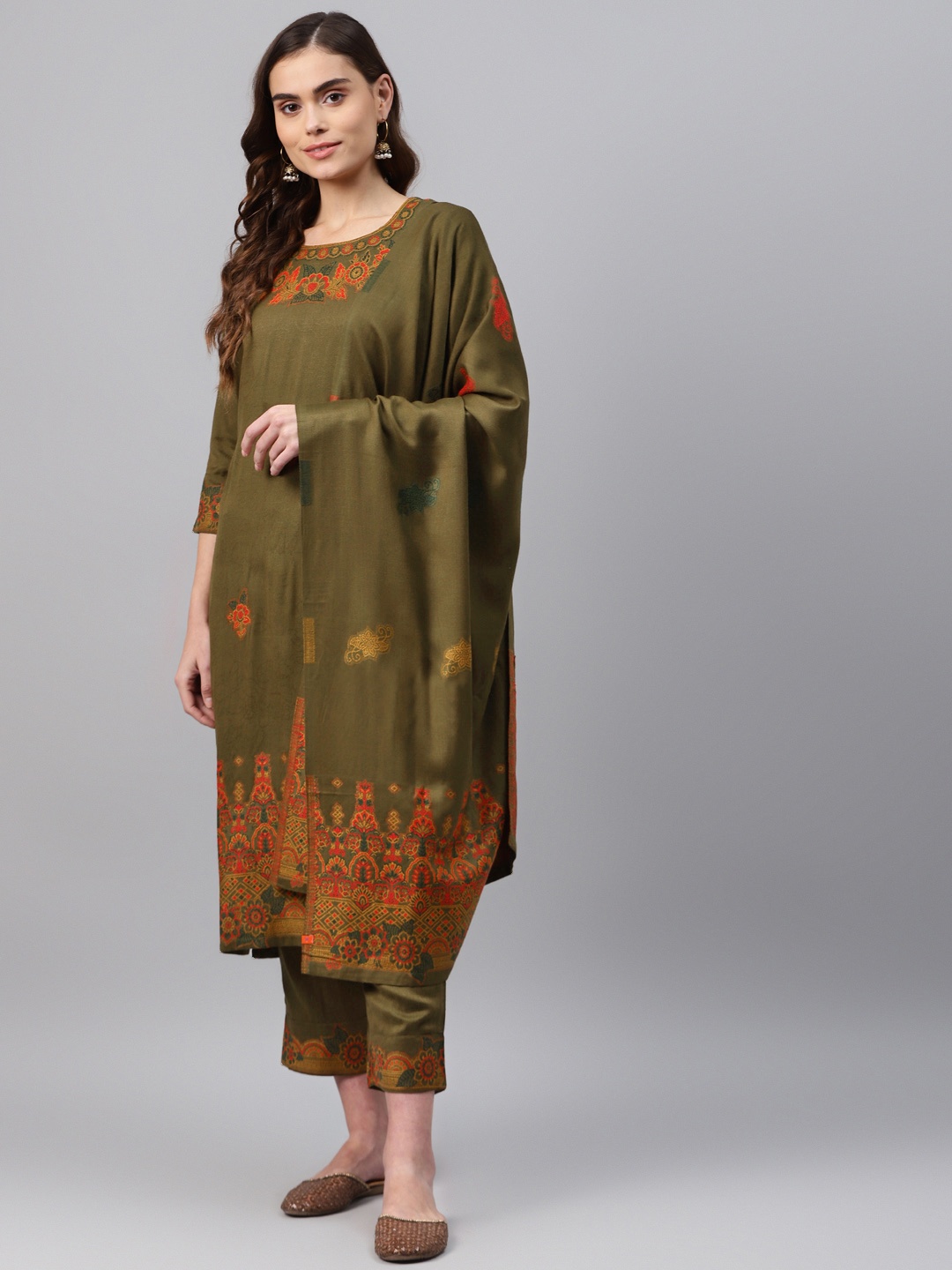 

Rangriti Women Green Floral Printed Regular Kurta with Trousers & With Dupatta