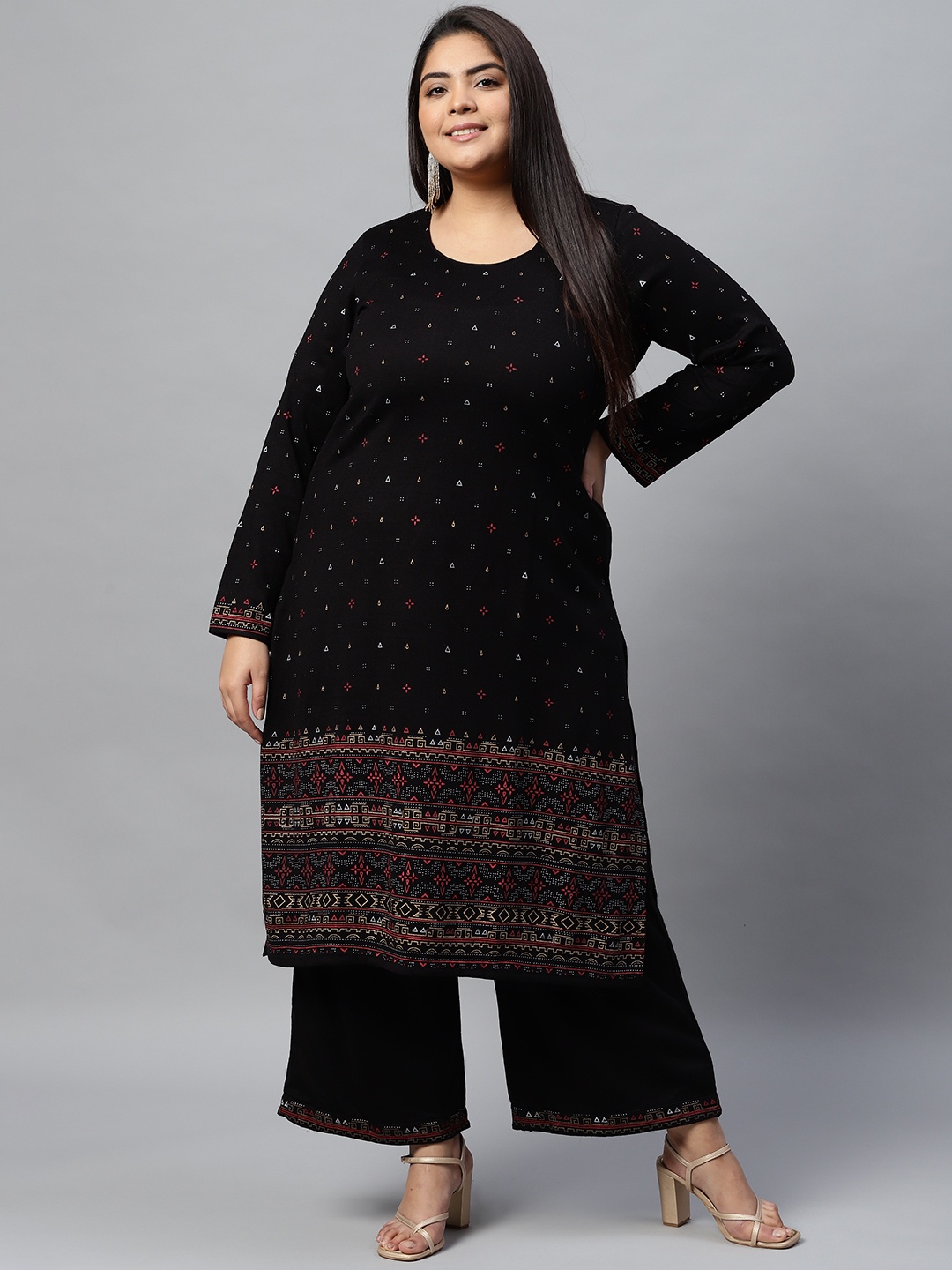 

Rangriti Women Black Ethnic Motifs Regular Kurta with Palazzos