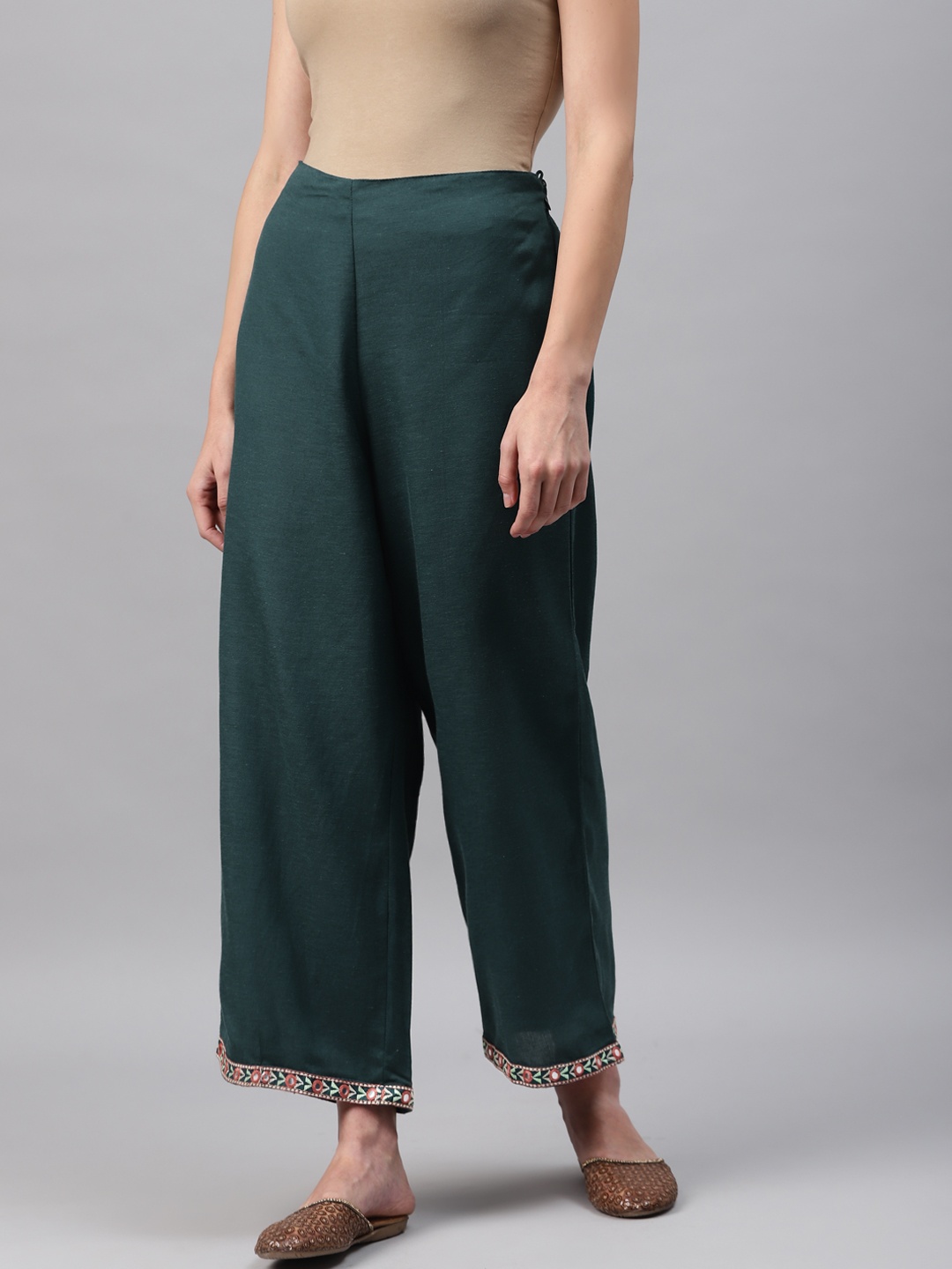 

Rangriti Women Green Cropped Ethnic Palazzos