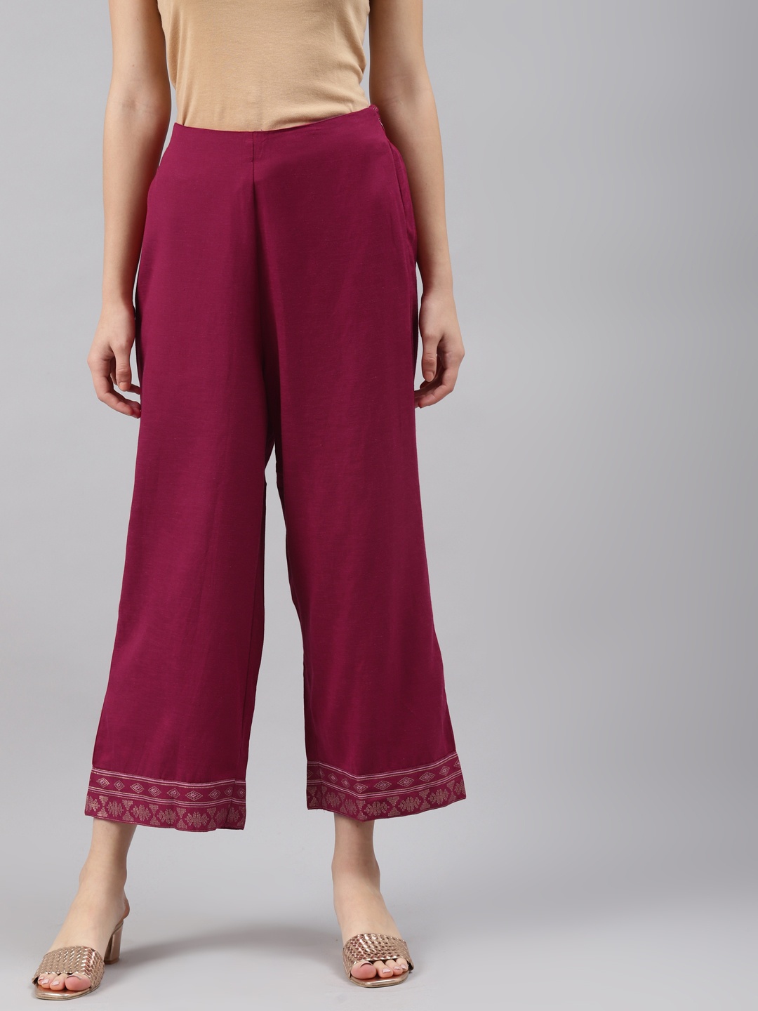 

Rangriti Women Magenta Cropped Ethnic Palazzos