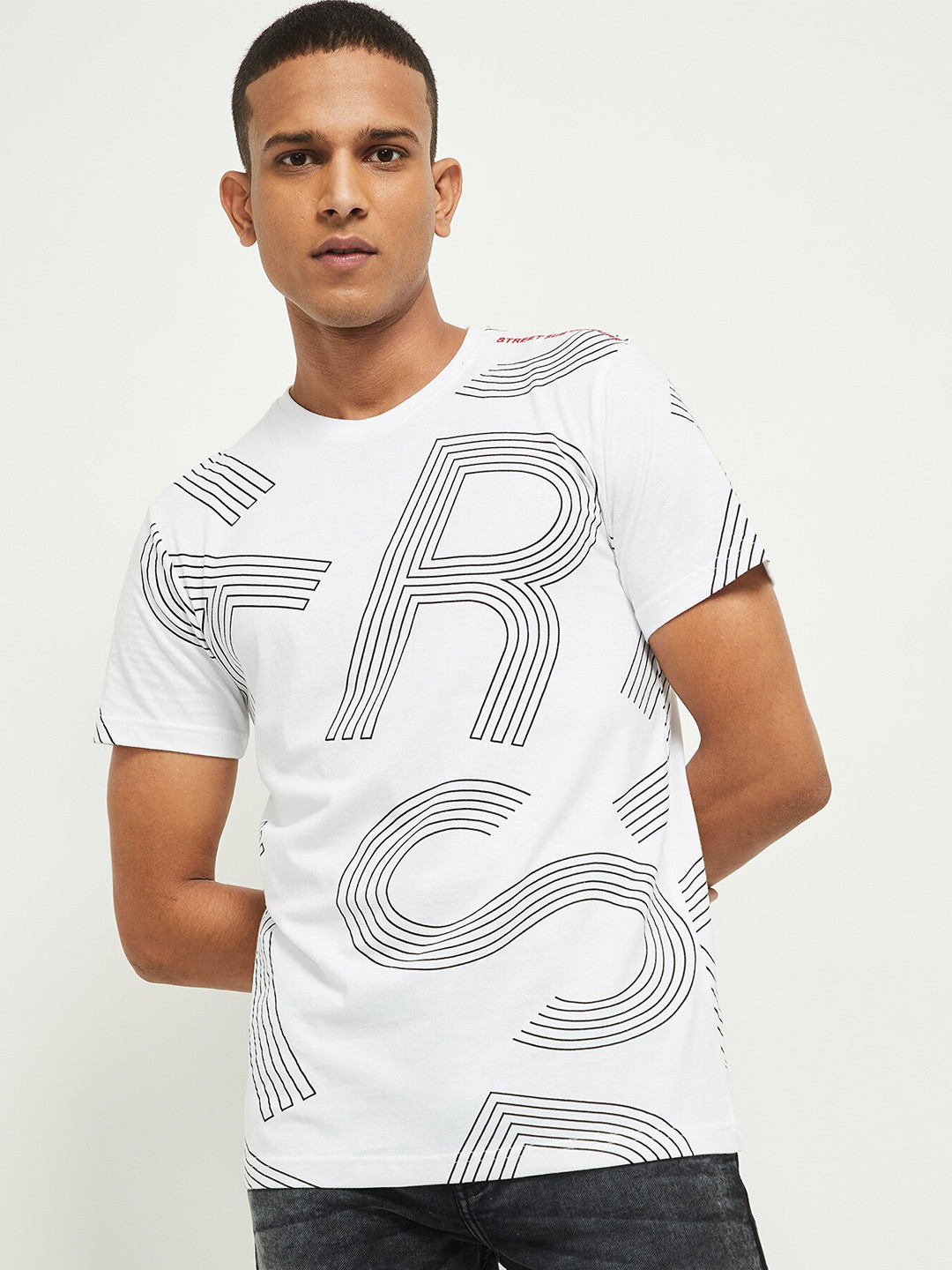 

max Men White Black Typography Printed Monochrome Pure Cotton T-shirt