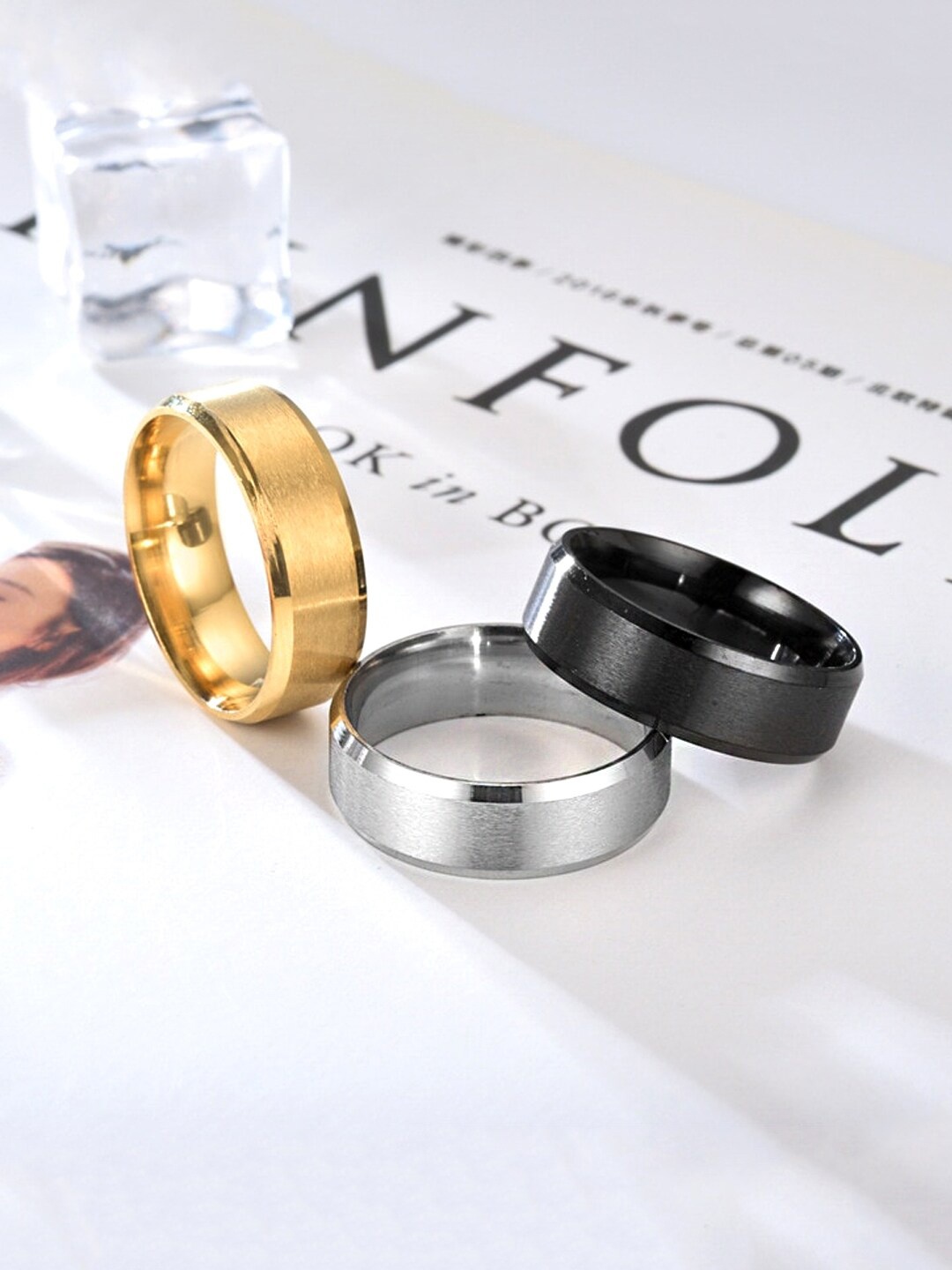 

Yellow Chimes Men Set Of 3 Stainless Steel Band Style Finger Rings, Black