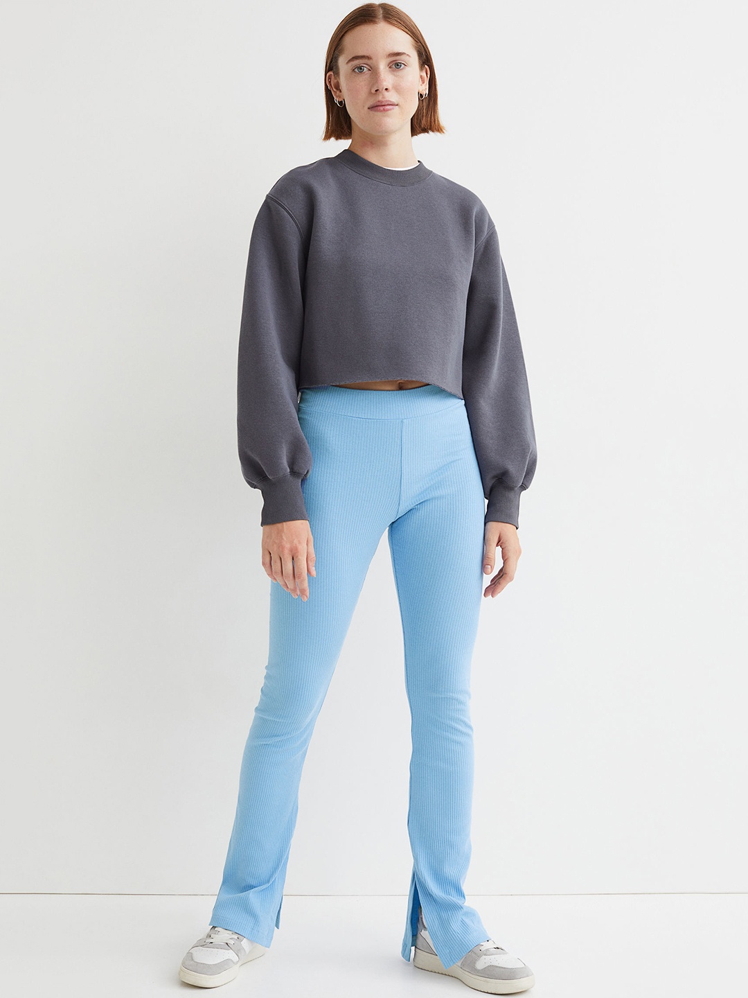 

H&M Women Blue Ribbed Jazz Trousers