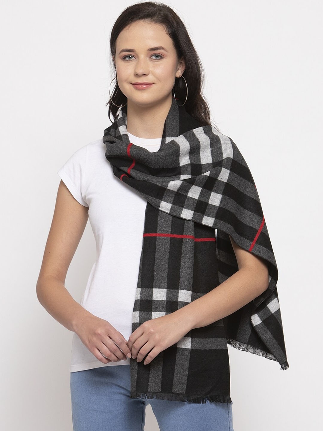 

Calvadoss Women Black & Grey Checked Premium Muffler