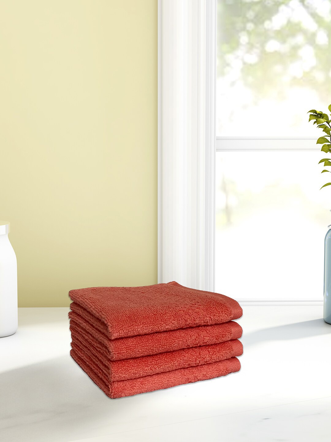 

SPACES Set Of 4 Red Solid Pure Cotton 450 GSM Face Towels