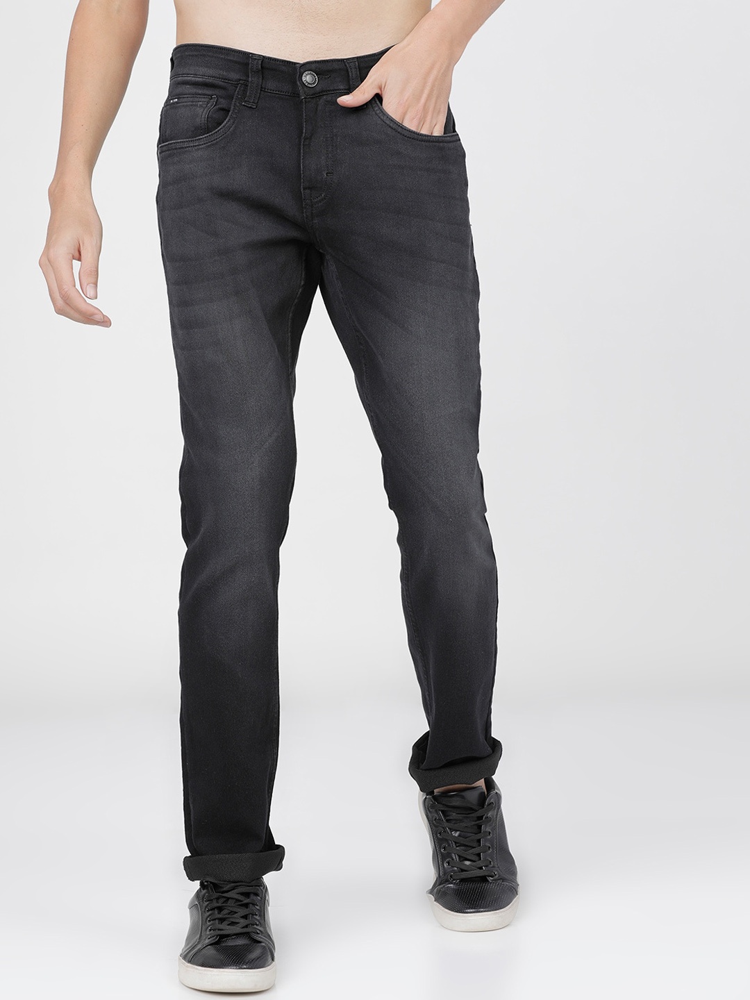 

HIGHLANDER Men Black Tapered Fit Heavy Fade Stretchable Jeans