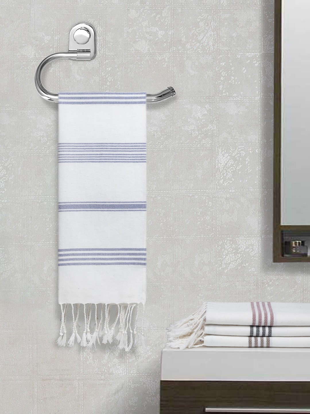 

Arrabi Set Of 4 Handwoven Cotton 210 GSM Hand Towels, Off white