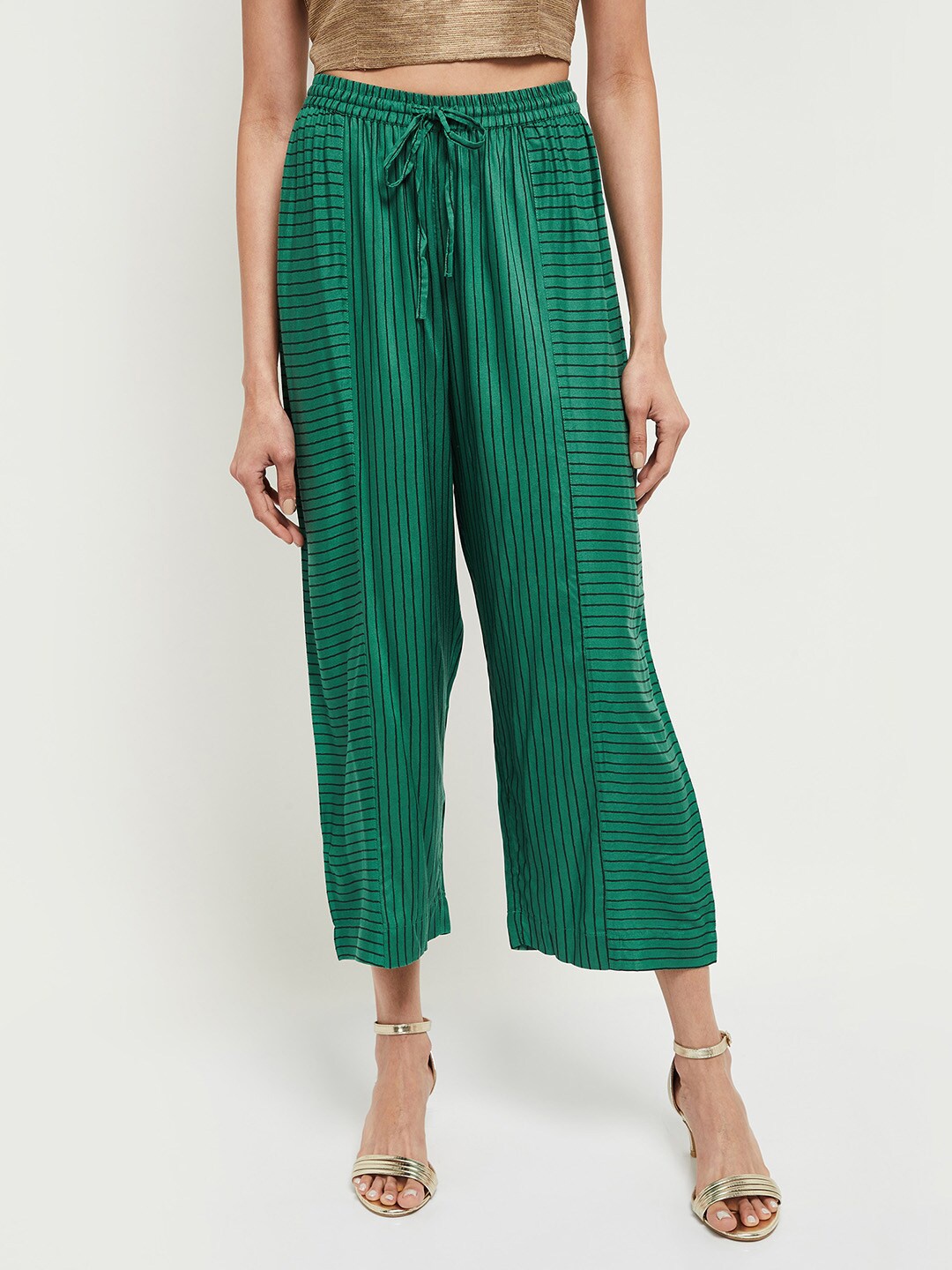 

max Women Green & Black Checked Cropped Ethnic Palazzos