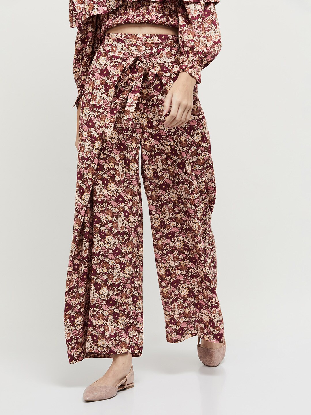 

max Women Brown & White Floral Printed Palazzos