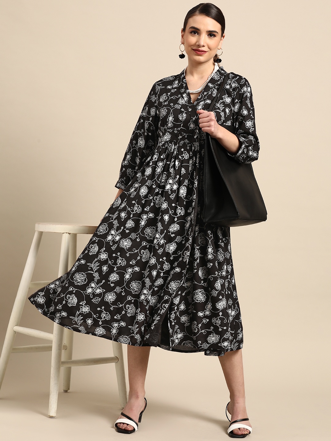 

Anouk Women Black & White Floral Print Ethnic Midi Wrap Dress