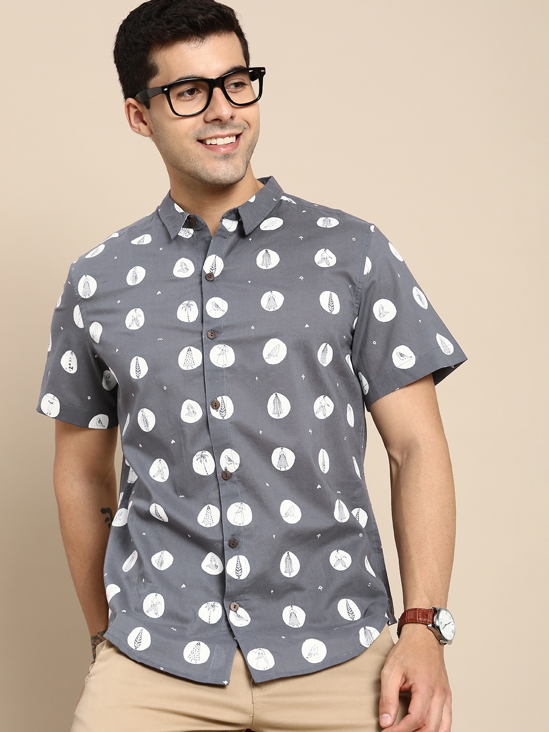 

Anouk Men Grey Conversational Printed Short Sleeves Casual Shirt