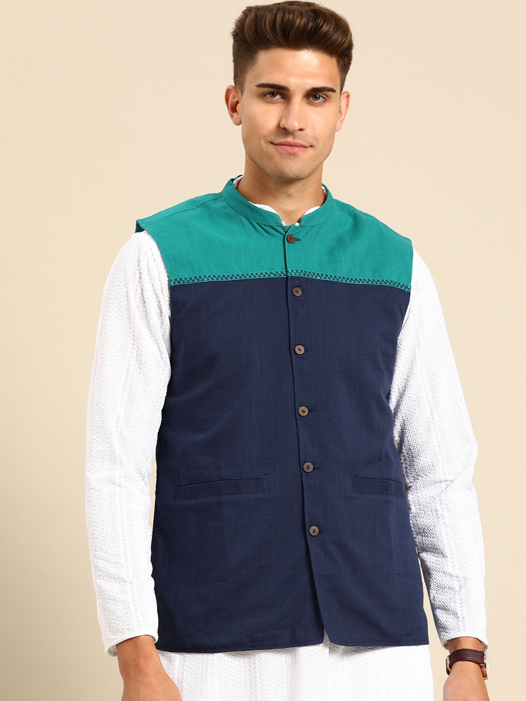 

Anouk Navy Blue & Turquoise Blue Colourblocked Casual Nehru Jacket