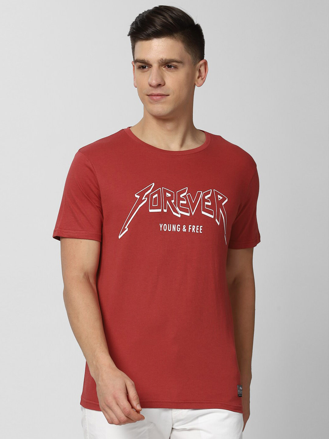 

Peter England Casuals Men Red Typography Printed Slim Fit Cotton Pure Cotton T-shirt