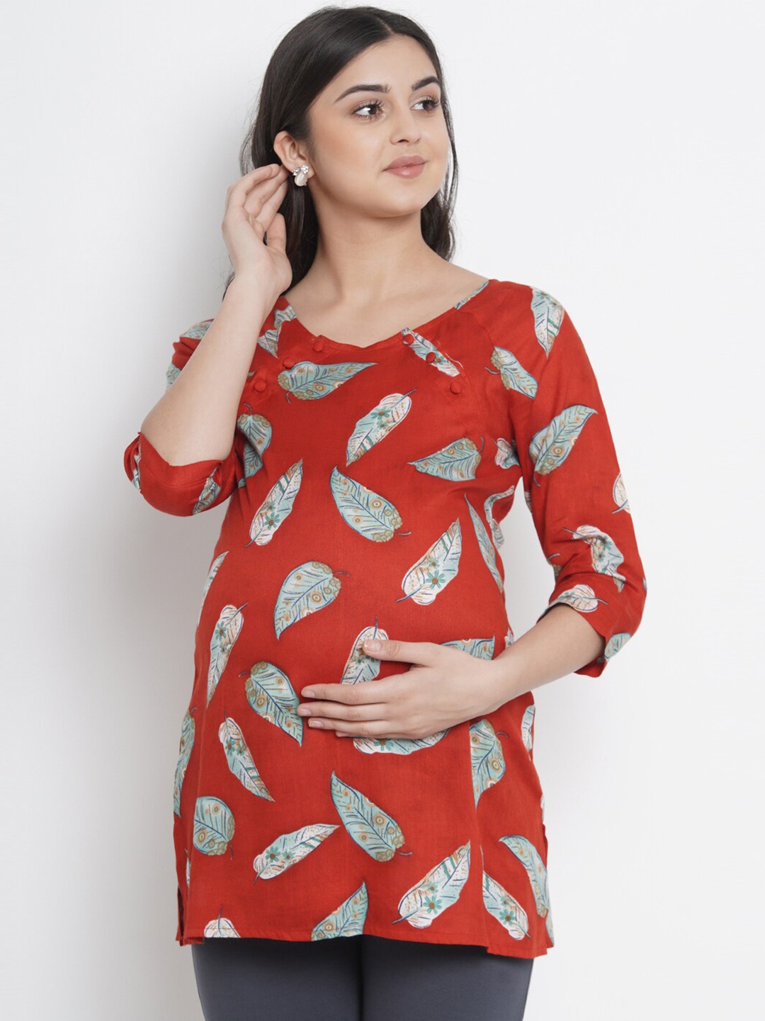 

Mine4Nine Rust Floral Maternity Regular Top