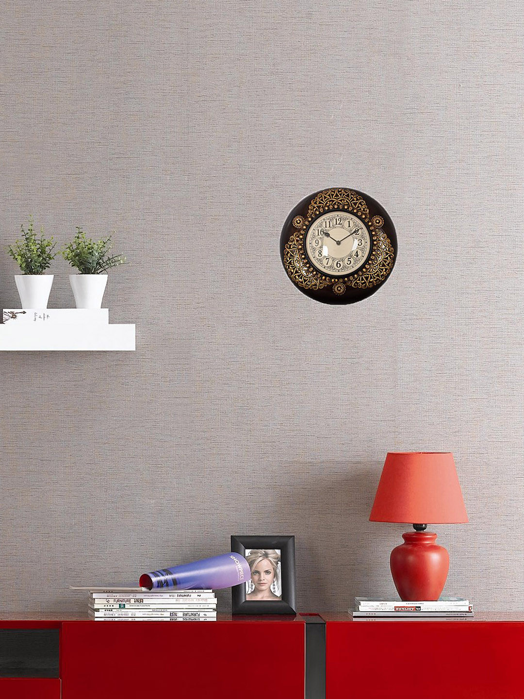 

eCraftIndia Beige Dial Embossed Vintage 29.21 cm Analogue Wall Clock