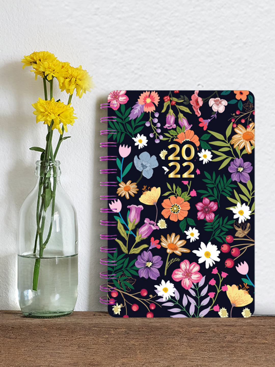 

Doodle Black & Blue Floral Printed Undated Journal