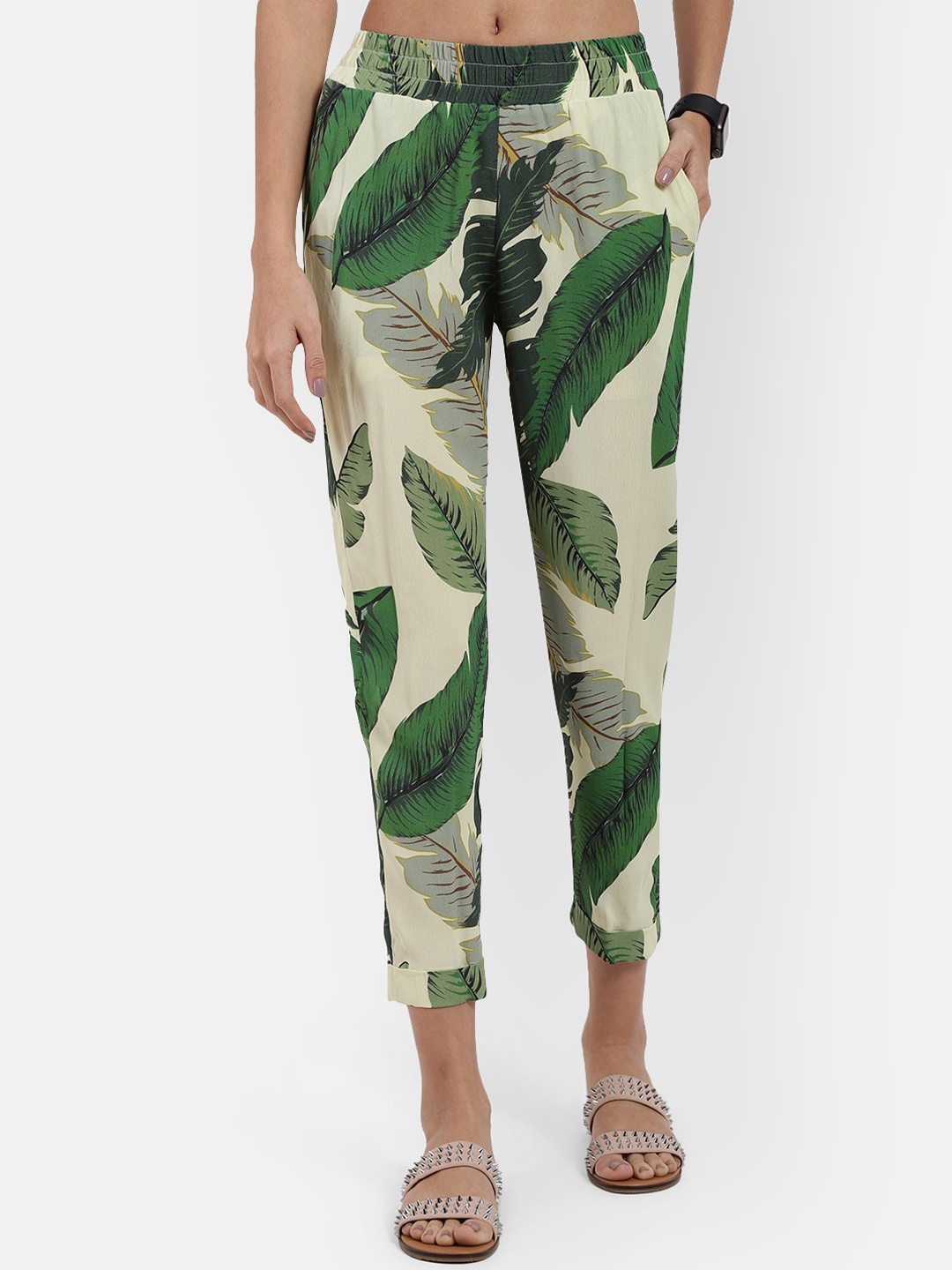 

R26 Women Green Tropical Printed Straight Fit Peg Trousers